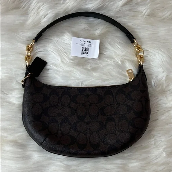 Coach Payton Hobo in Signature Canvas - Picture 6 of 7